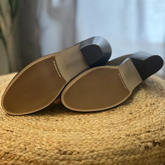 sz 37 Joie green suede ankle boots NEVER WORN - Picture 2 of 7